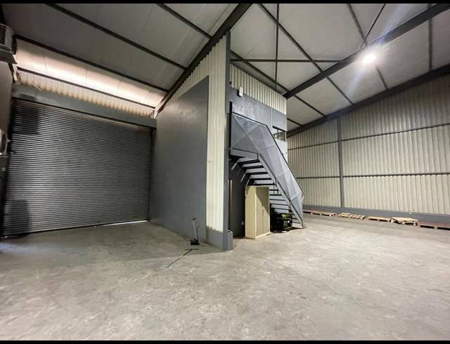 INDUSTRIAL PROPERTY TO RENT IN LYTTELTON
